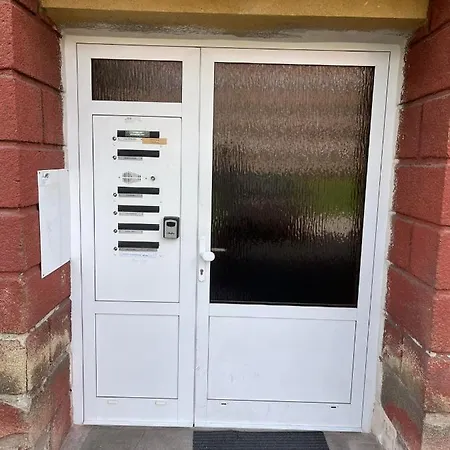 Flat In The Heart Of *